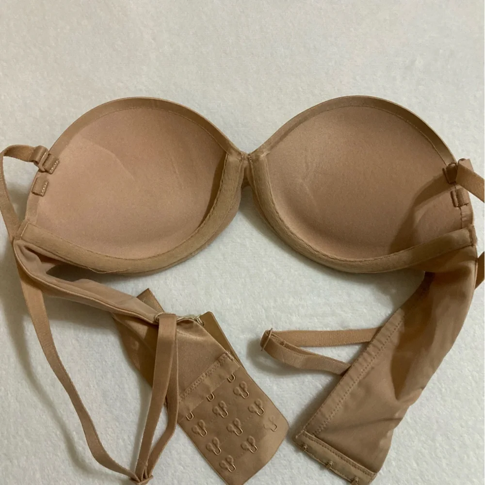 SKIMS Strapless Ultimate Push Up Bra 36A - Picture 4 of 5